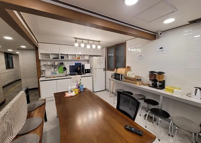 Olive Myeongdong Hostal