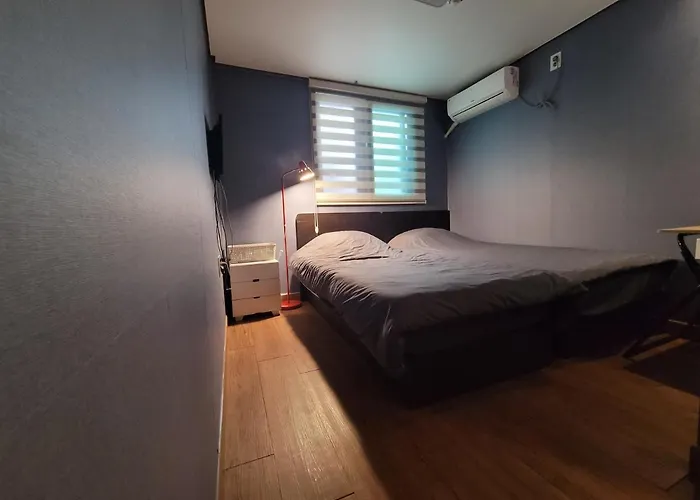 Hostal Olive Myeongdong *